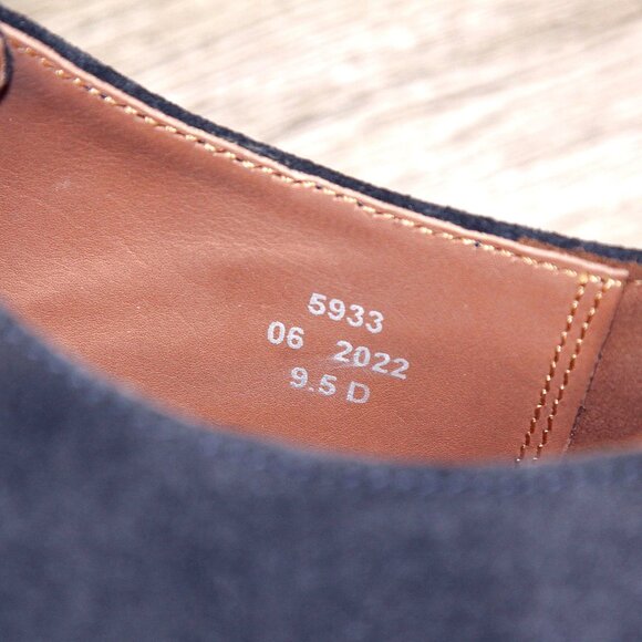 * NIB * $425 Allen Edmonds BRADY 9.5 D Navy Suede * add $15 new Trees